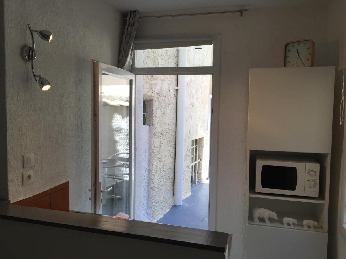 Studio Centre Avec Terrasse Avignon Bagian luar foto
